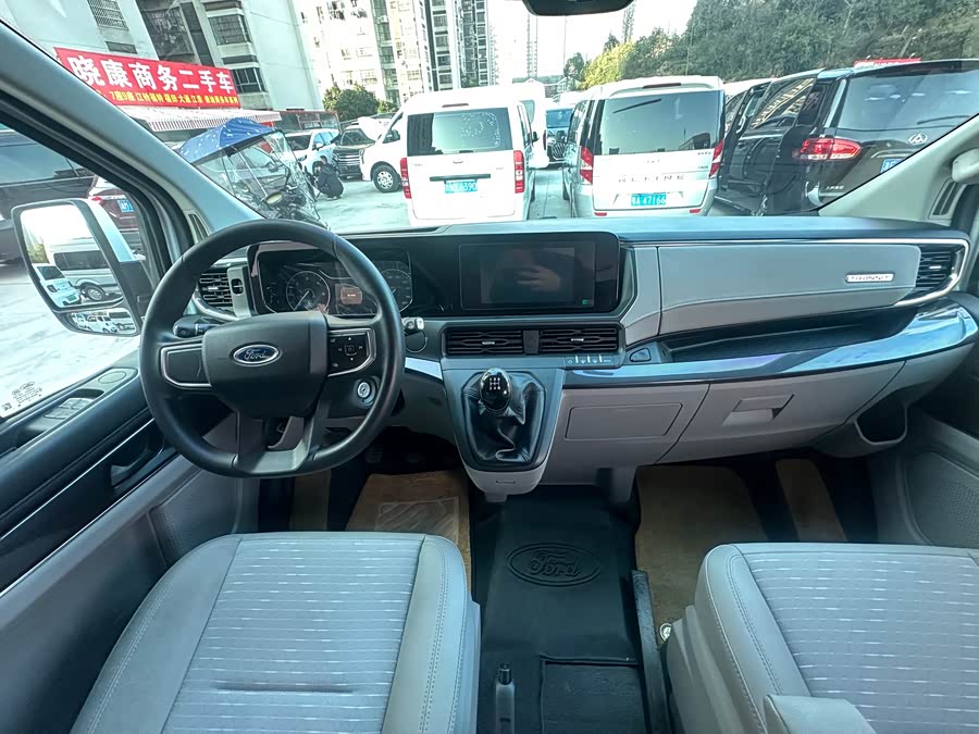 Ford Transit 2025 immagine di auto #6