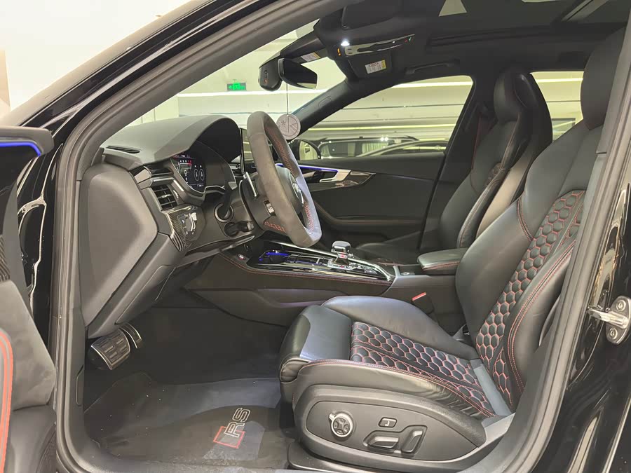 Audi RS 4 2022 immagine di auto #6