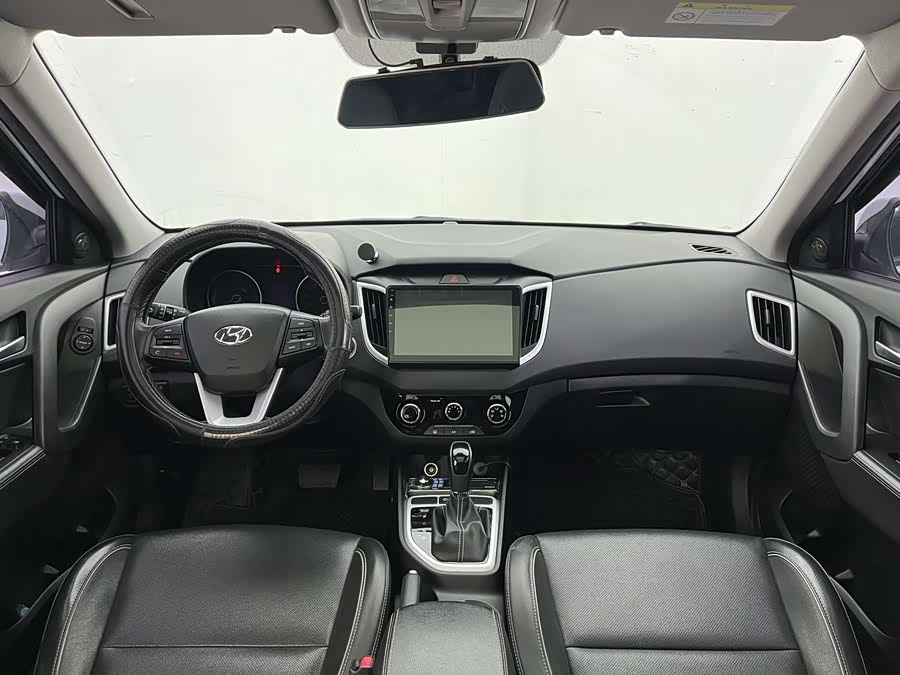 Hyundai ix25 2019 car image #6