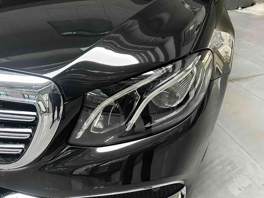 Mercedes-Benz E Class 2017 car image #6