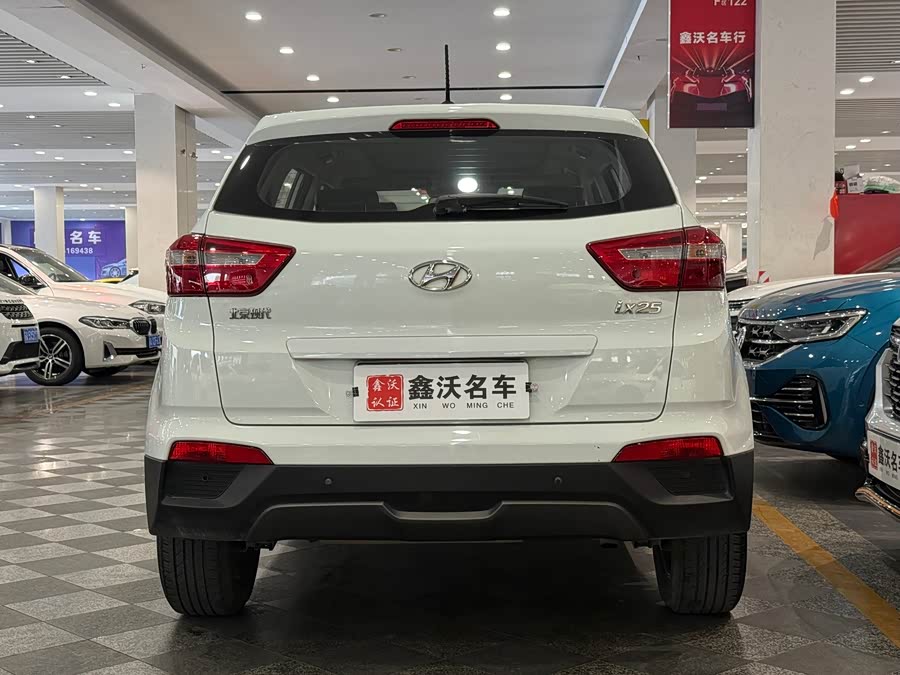 Hyundai ix25 2016 #6 Hyundai ix25 2016 car image #6
