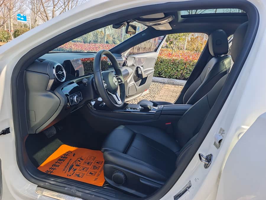 Mercedes-Benz A Class 2021 car image #6