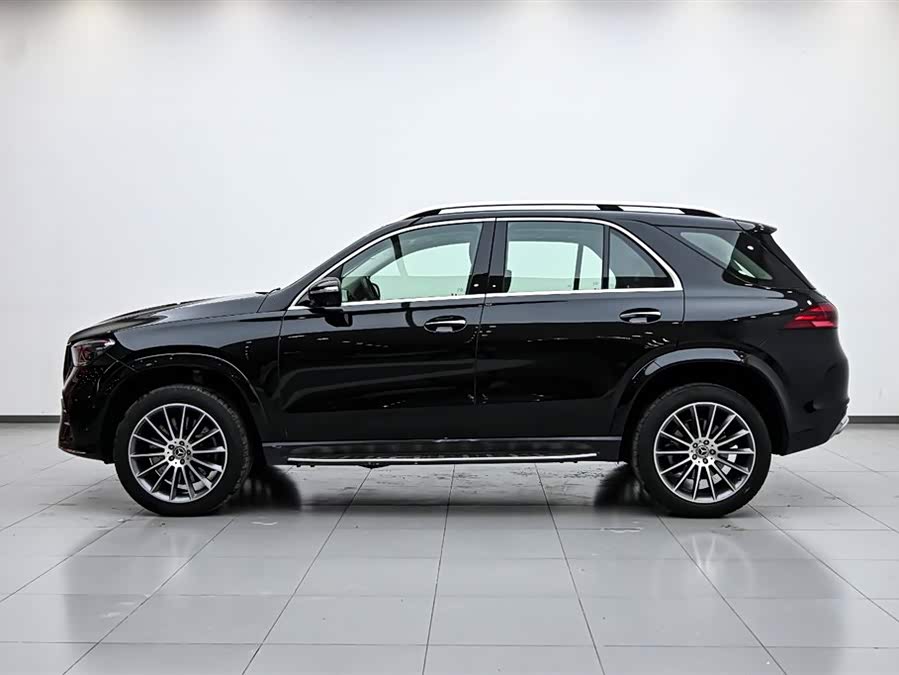 Mercedes-Benz GLE Class 2023 car image #6