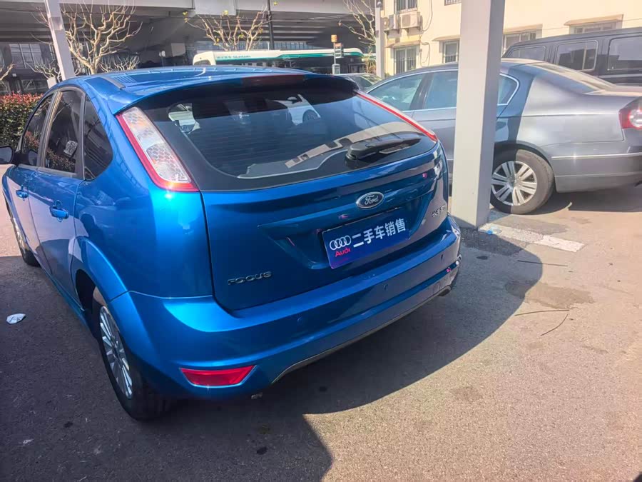 Ford Focus 2013 image de voiture #6