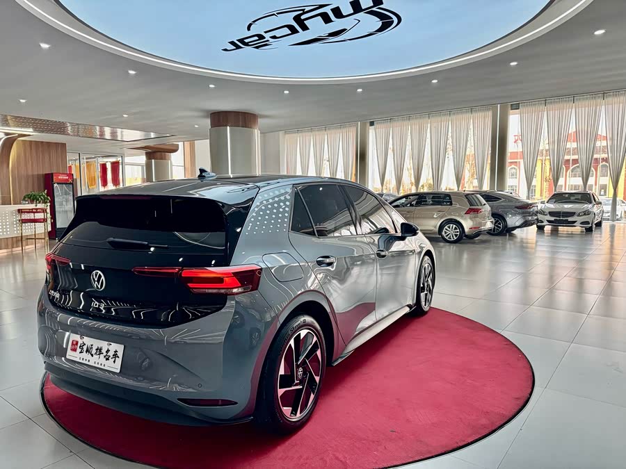 Volkswagen ID.3 2024 car image #6