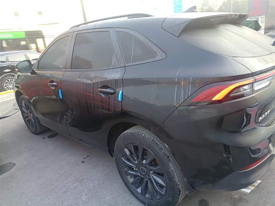 Forthing T5 EVO 2021 car image #6