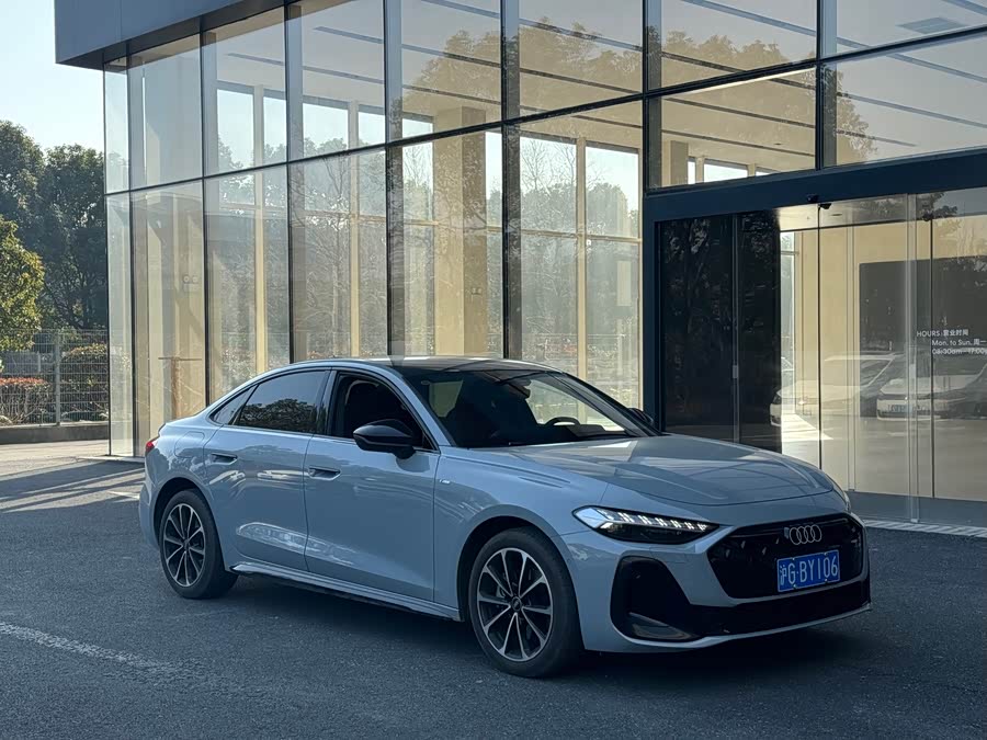 Audi FAW Audi A5L 2025 #6 Audi FAW Audi A5L 2025 car image #6