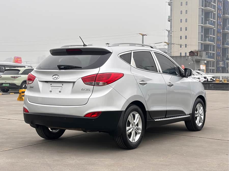 Hyundai ix35 2012 #6 Hyundai ix35 2012 car image #6
