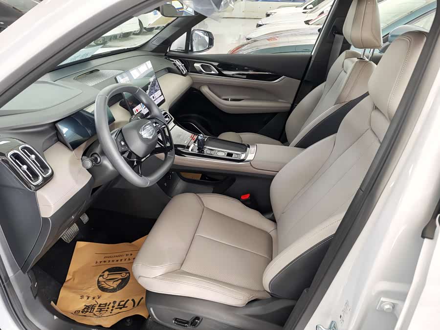 GEELY Boyue L 2025 #6 GEELY Boyue L 2025 car image #6