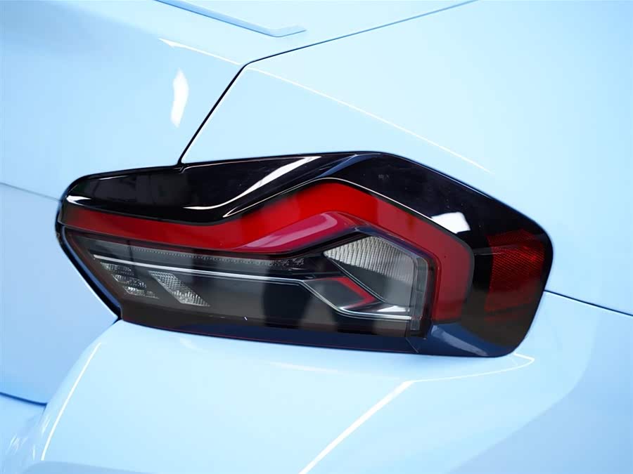 BMW M2 2024 car image #6