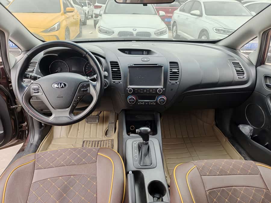Kia K3 2014 #6 Kia K3 2014 car image #6