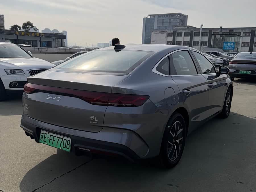 BYD Qin L 2025 car image #6