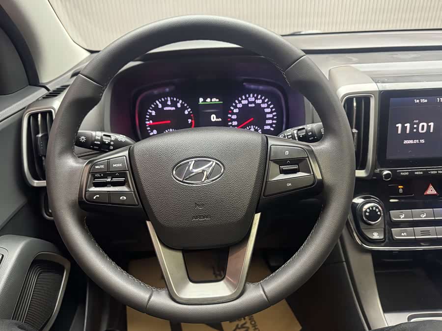 Hyundai ix35 2019 car image #6