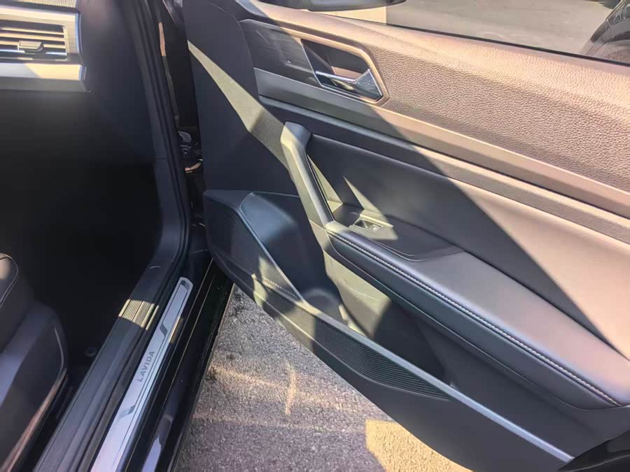 Volkswagen Lavida 2019 #6 Volkswagen Lavida 2019 car image #6