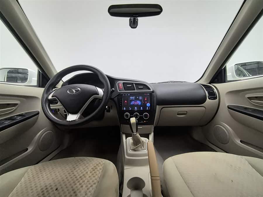 Soueast V3 Lingyue 2016 car image #6