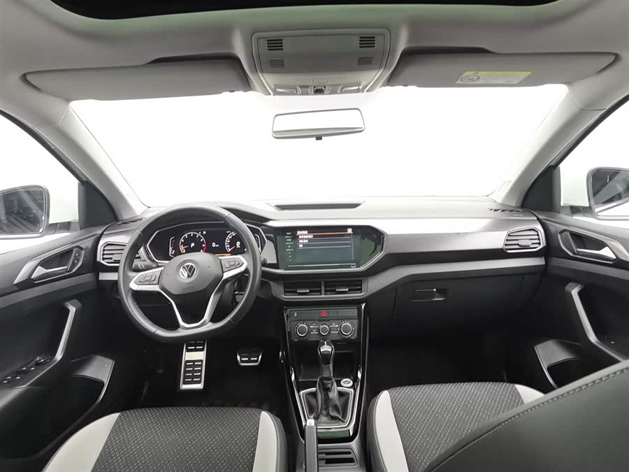 Volkswagen Tacqua 2020 car image #6