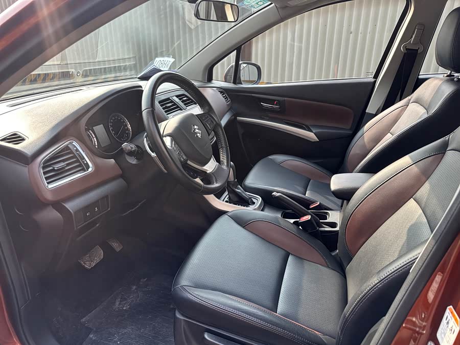 铃木 骁途 2017 汽车图片 #6