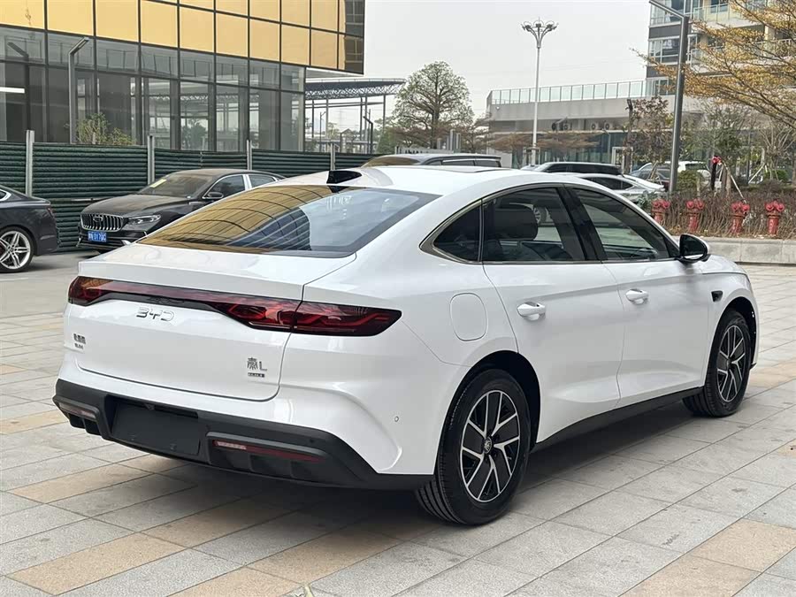 BYD Qin L 2025 car image #6