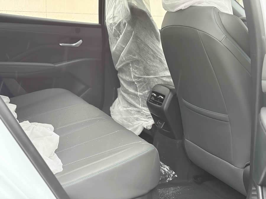 BYD Qin Plus 2025 car image #6