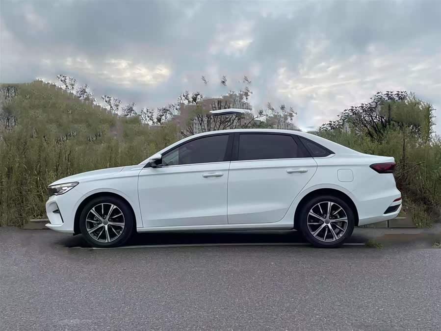 GEELY Emgrand 2022 #6 GEELY Emgrand 2022 car image #6