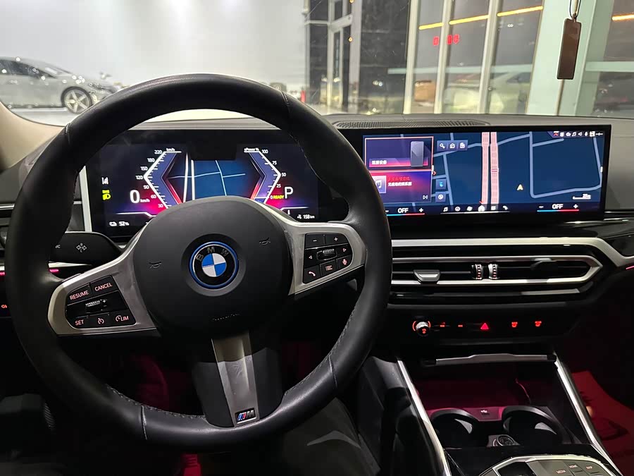 BMW i3 2023 car image #6