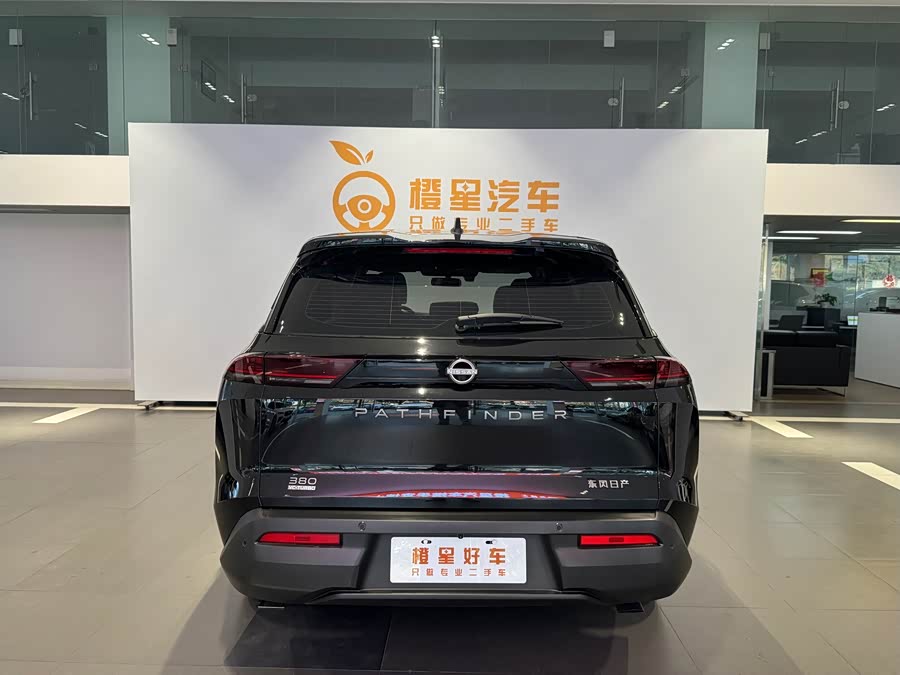 Nissan Pathfinder 2024 car image #6