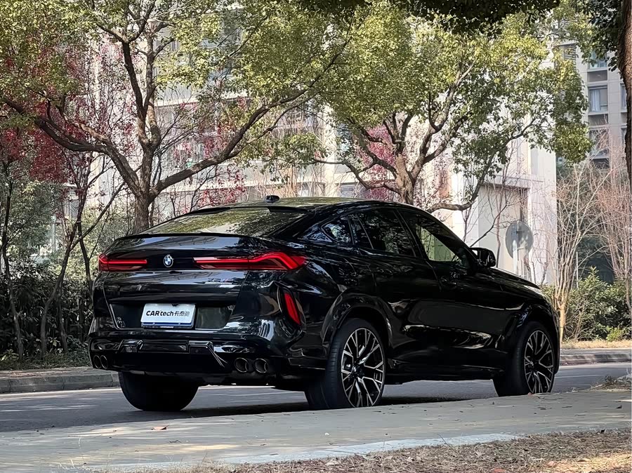 BMW X6 M 2023 #6 BMW X6 M 2023 car image #6