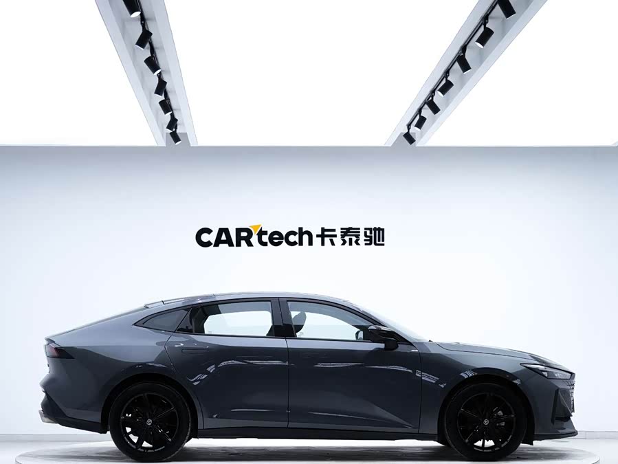 Changan UNI-V 2023 immagine di auto #6