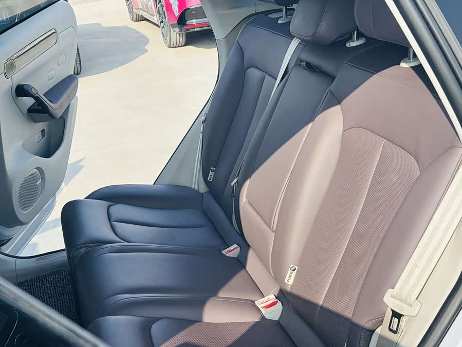 零跑汽车 零跑C11 2023 汽车图片 #6