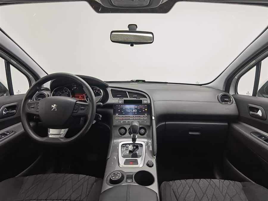 Peugeot 3008 2019 car image #6
