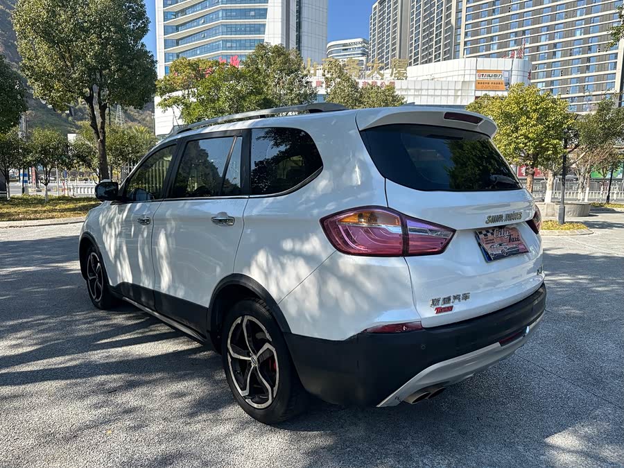 SWM X7 2019 изображение автомобиля #6