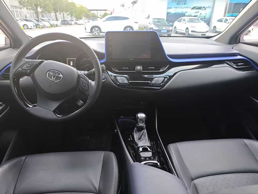 Toyota Izoa 2019 car image #6