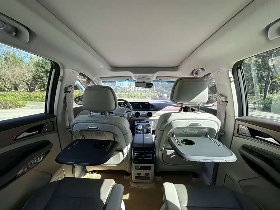 Forthing Yacht 2023 #6 Forthing Yacht 2023 car image #6