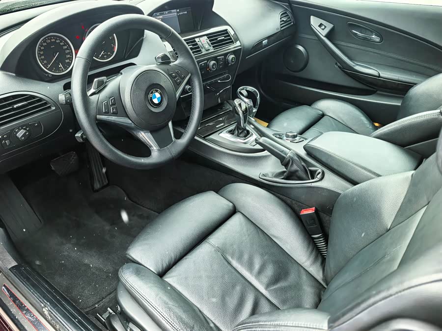 BMW 6 Series 2010 car image #6