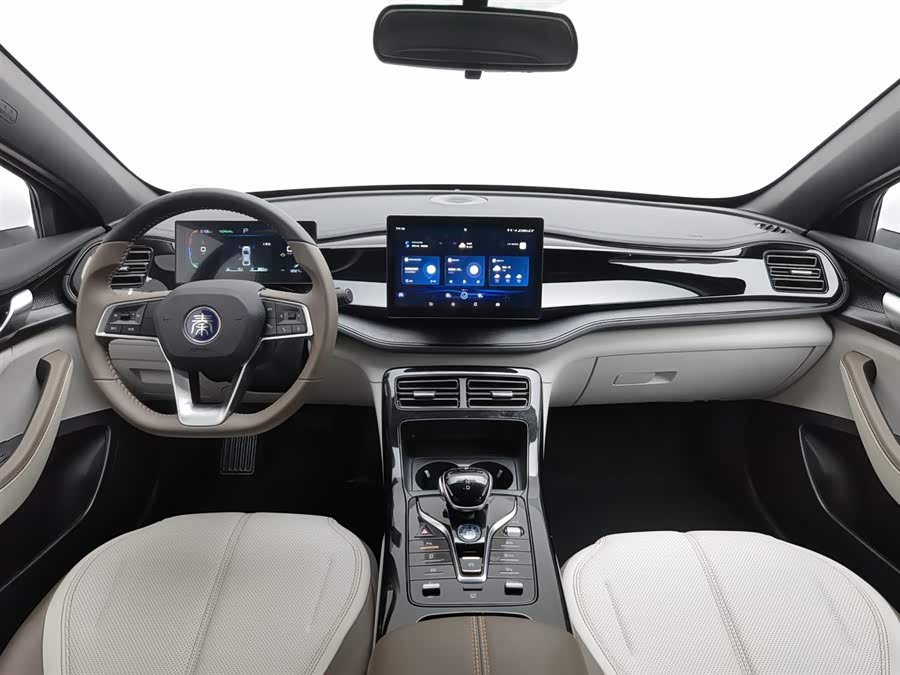 BYD Qin Plus 2025 صورة سيارة #6