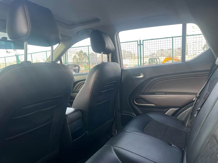 GAC Trumpchi GS3 2019 #6 GAC Trumpchi GS3 2019 immagine di auto #6