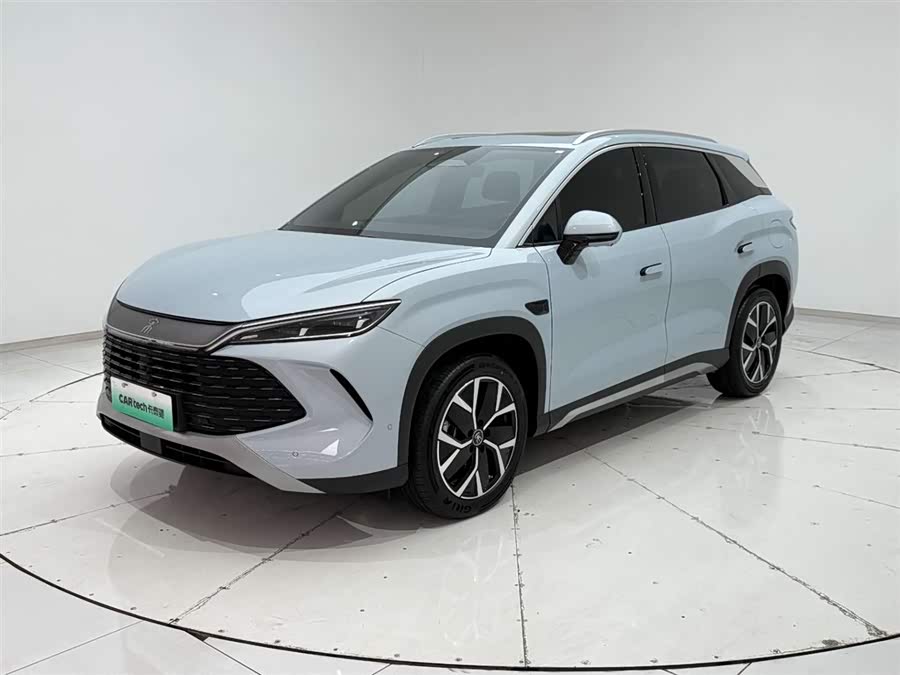 BYD SongL DM-i 2025 #6 BYD SongL DM-i 2025 car image #6