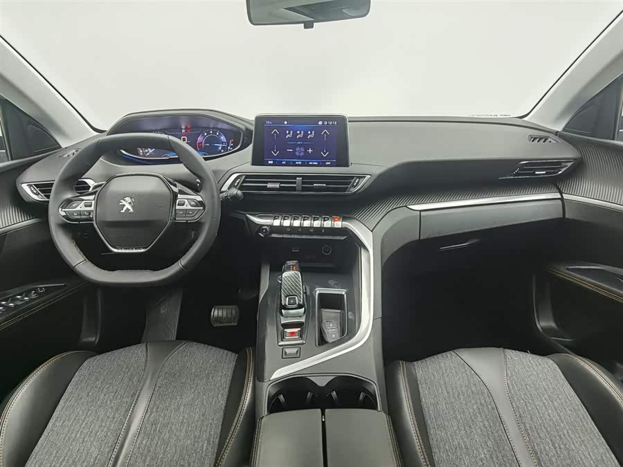 Peugeot 5008 2018 car image #6