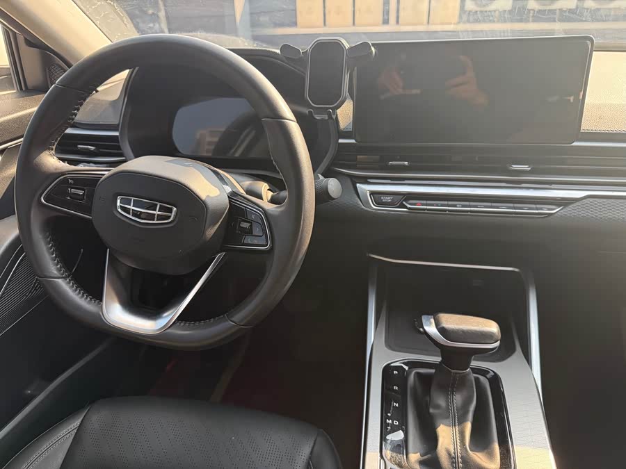 GEELY Emgrand 2022 car image #6