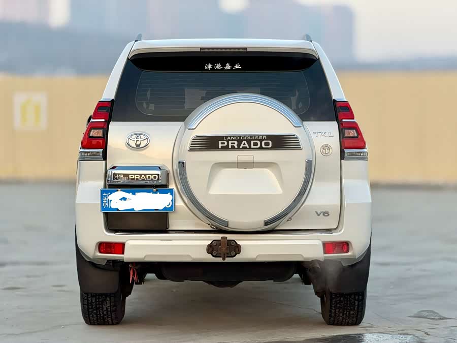 Toyota Land Cruiser Prado 2018 car image #6