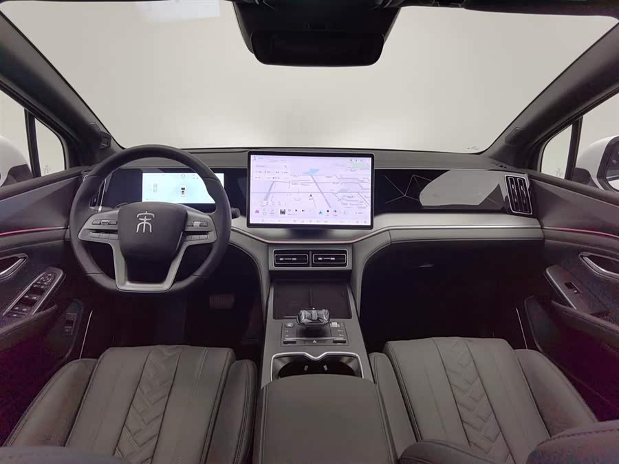 BYD SongL DM-i 2025 car image #6