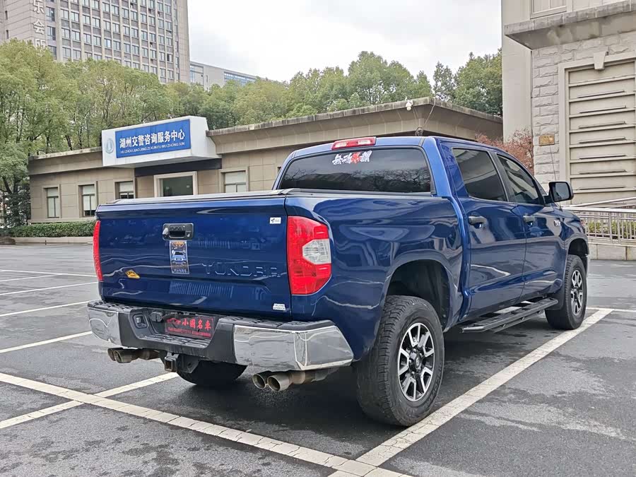 Toyota Tundra 2014 immagine di auto #6