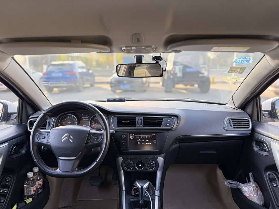 Citroen C3-XR 2015 car image #6