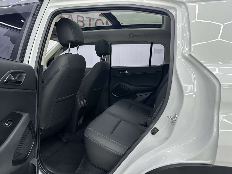 Hyundai ix35 2022 car image #6