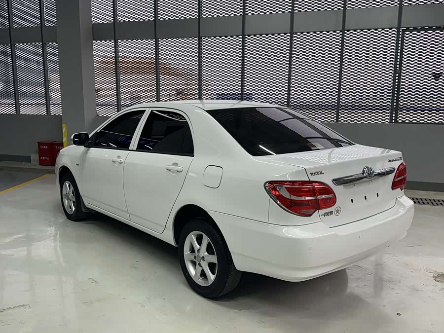 Toyota Corolla (Classic) 2013 immagine di auto #6