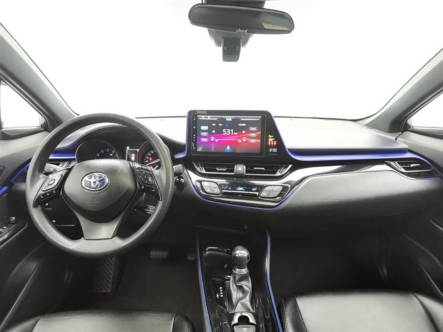 Toyota C-HR 2019 immagine di auto #6