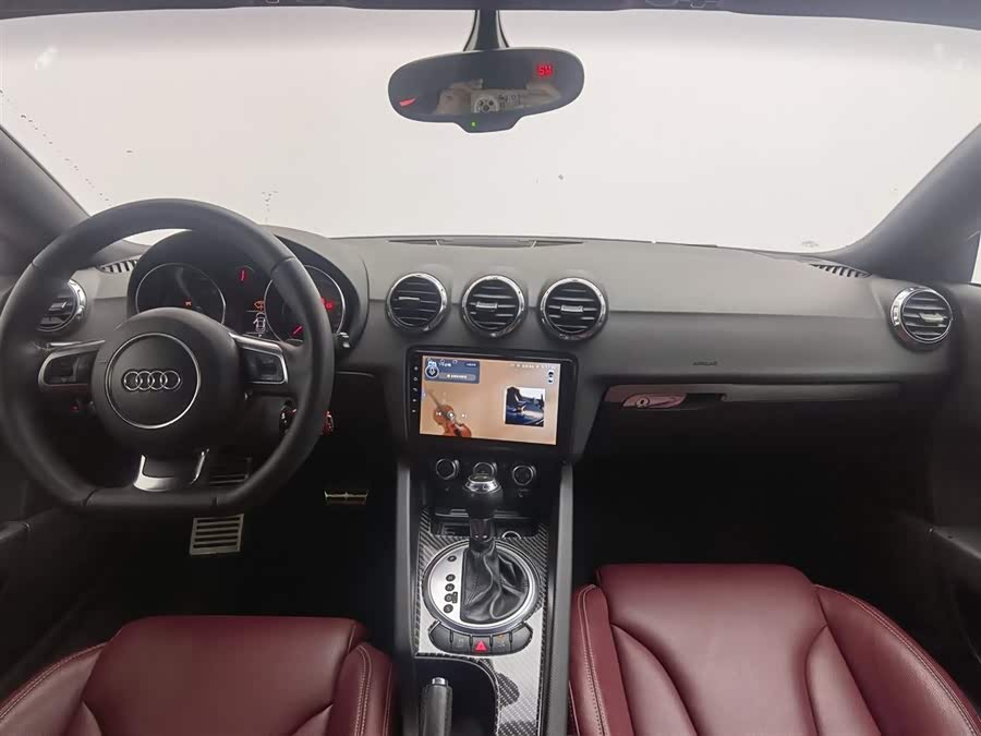 Audi TT 2012 car image #6