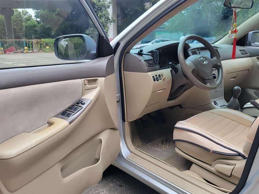 Toyota Corolla (Classic) 2012 #6 Toyota Corolla (Classic) 2012 immagine di auto #6