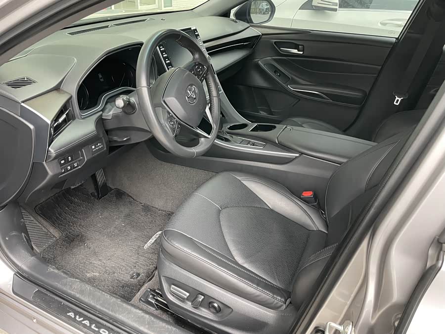Toyota Avalon 2021 car image #6