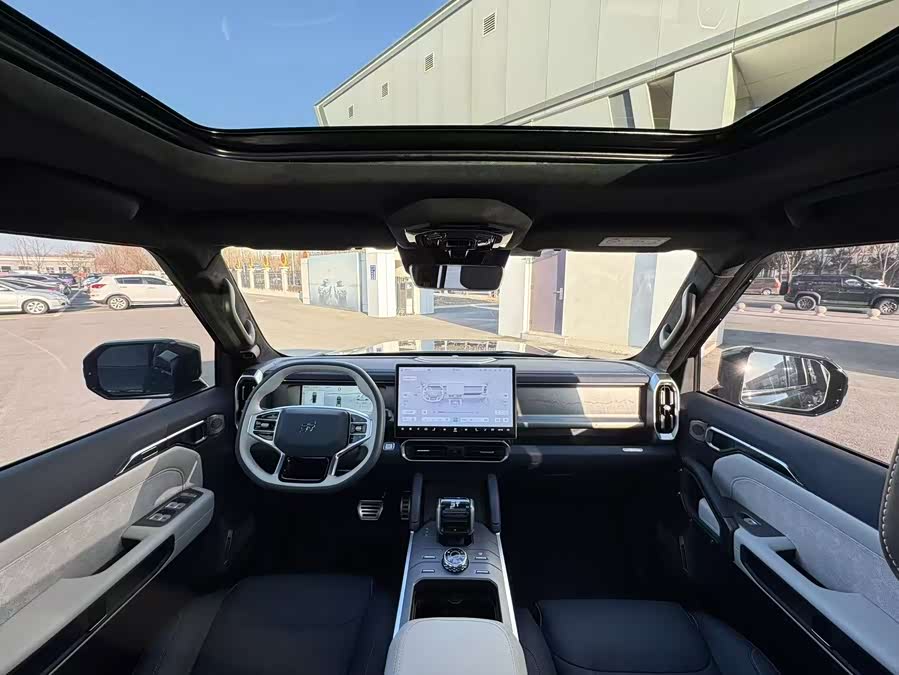 Jetour Traveller 2023 car image #6